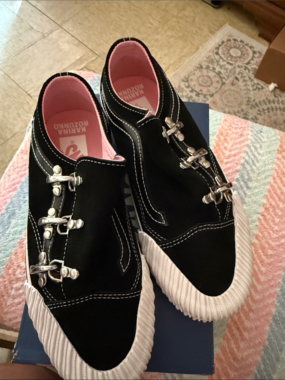 Lx Old Skool Vans Black Slip-On Sneakers with Pink Lining and Silver Hardware